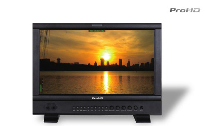 JVC DT-N17H 17.3" Studio / Field LCD Monitor