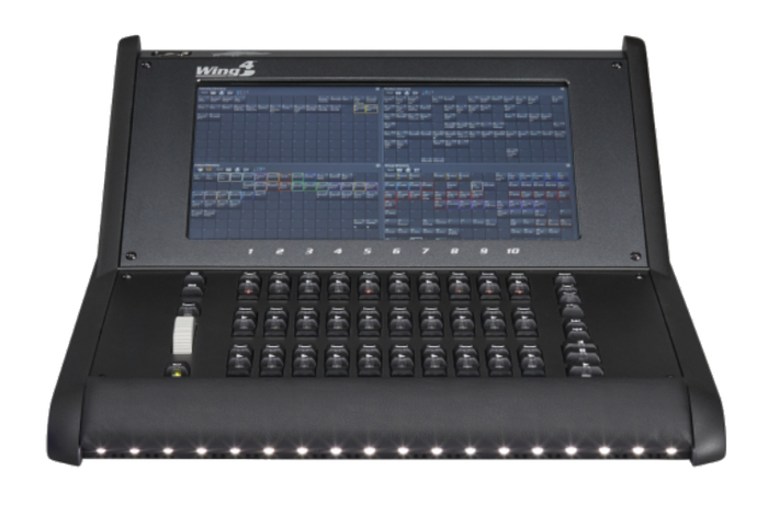 High End Systems Master Wing 4 Hog 4 Expansion Wing With Internal Touchscreen And 30 Faderless Masters