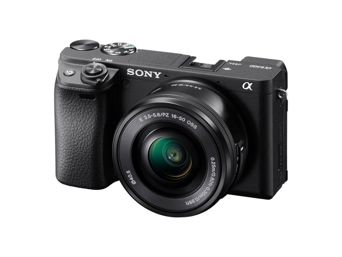 Sony Alpha a6400 16-50mm Kit 24.2MP Mirrorless Digital Camera With 16-50mm Retractable Mid-Range Zoom