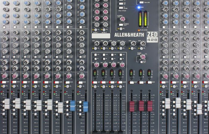 Allen & Heath ZED-428 24-Channel Analog USB Mixer