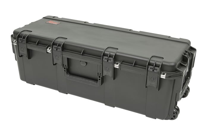 SKB 3I-3613-12BE 36"x13"x12" Waterproof Case With Empty Interior And Wheels