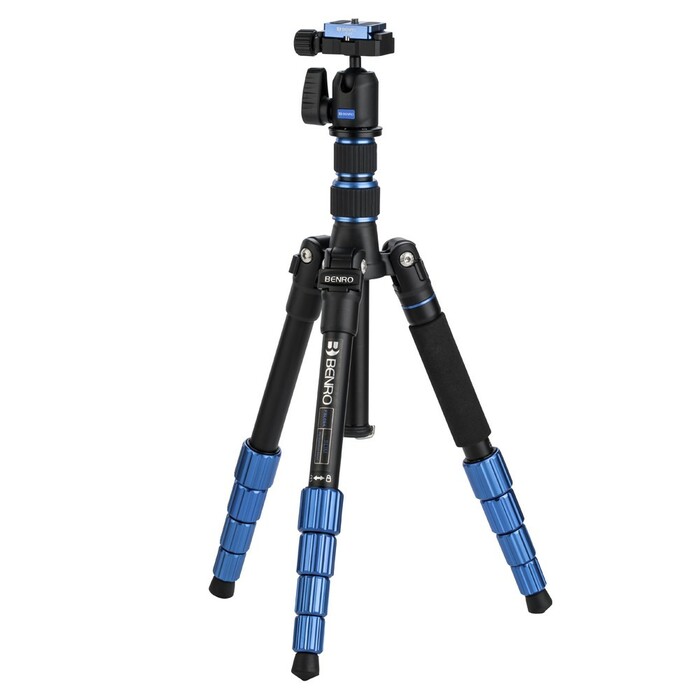 Saramonic Professional Roadieographer Kit 4-Piece Mobile Content Creation Bundle W/ Aluminum Travel Tripod Stand