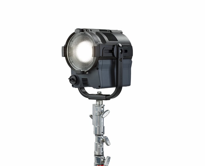 ETC fos/4 Fresnel, Daylight Fos/4 Fresnel, 7", Daylight HDR, ETL