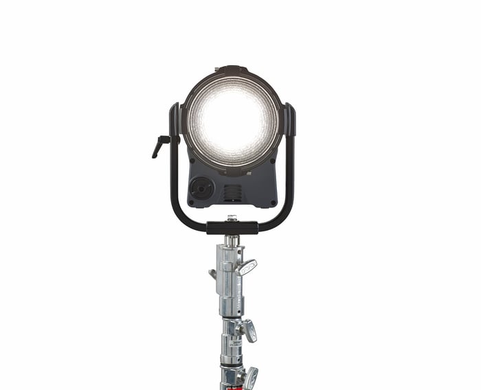 ETC fos/4 Fresnel, Daylight Fos/4 Fresnel, 7", Daylight HDR, ETL