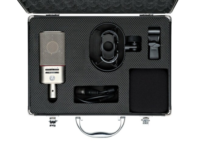 Austrian Audio OC818-STUDIO Large-Diaphragm Condenser Mic W/Spider Mount, Mic Clip, Case