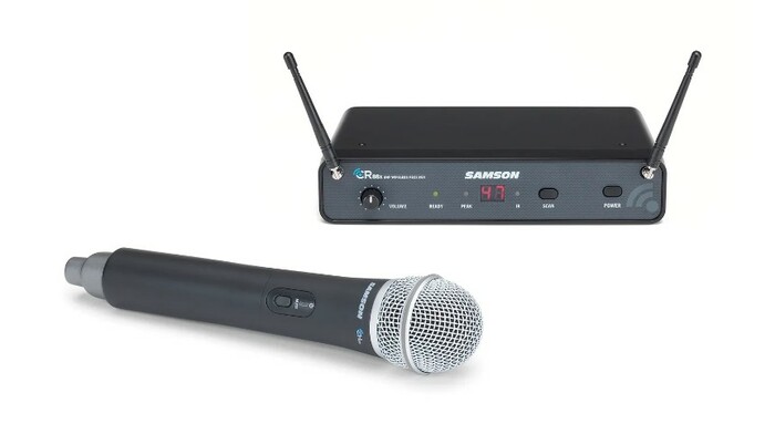 Samson Concert 288x Dual Channel Wireless Handheld System With 2 Q8x Handheld Microphones