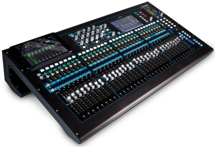 Allen & Heath QU-32C Digital Mixer B-Stock 32-Channel Digital Console Chrome Edition - Black