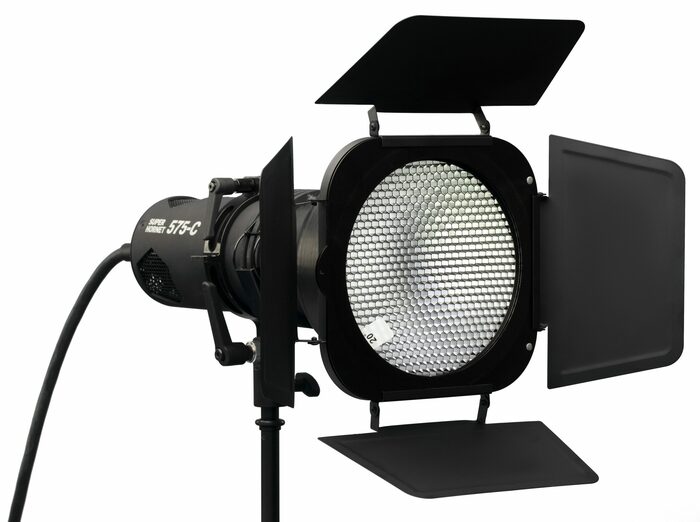 Hive C-PZRK Zoom Reflector, Barndoors And Grid Kit