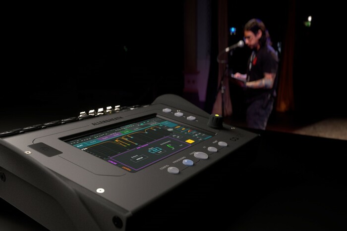 Allen & Heath CQ12T Digital Mixer With 7" Touchscreen And Bluetooth Connectivity