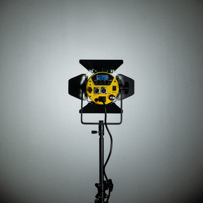 ikan HF70 Helia 70W Daylight LED Fresnel Light, DMX