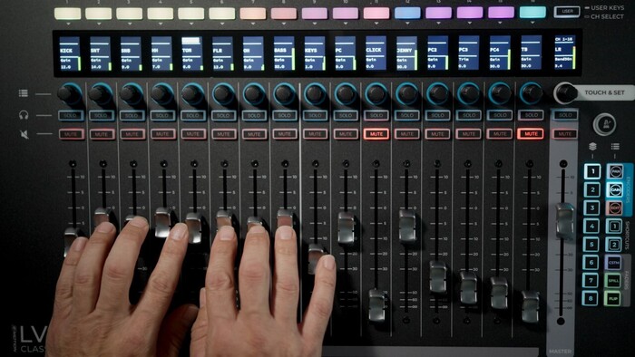 Waves eMotion LV1 Classic 64-channel Compact Digital Mixer W/ 21.5" Touchscreen, 17 Faders