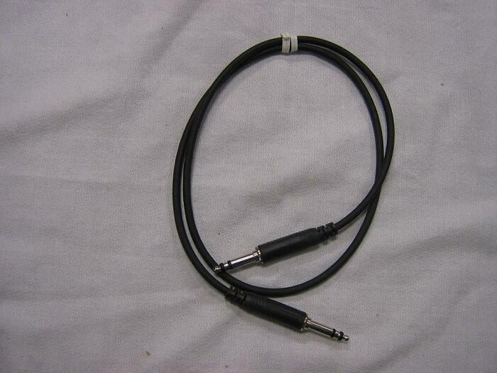 Switchcraft LF3BKX 1/4" TRS-M To 1/4" TRS-M Longframe Molded Patch Cable, Black