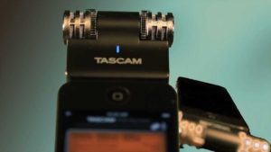 Tascam iM2 Stereo Condenser Mic for the iPad and iPhone